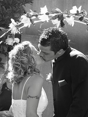 Wedding Kiss